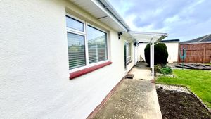 Canopy Porch- click for photo gallery